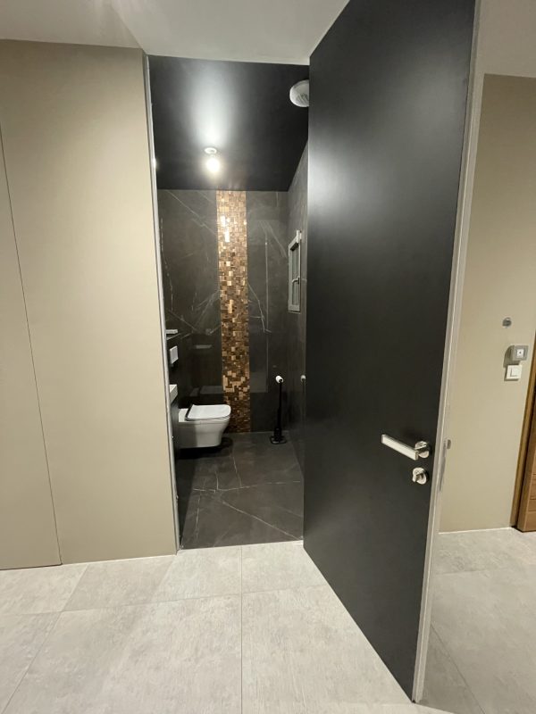 Portes invisibles et placards – Image 9